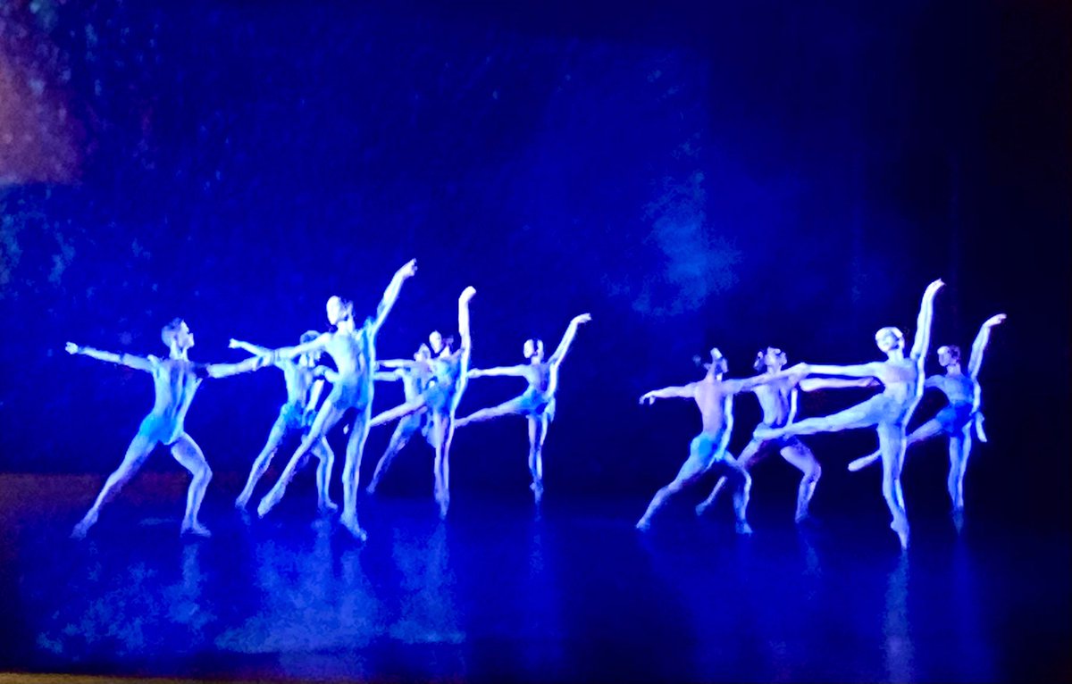 MaggyPigott's tweet photo. Counting the days to returning to #dance shows @Sadlers_Wells &amp; elsewhere
Loved #DancingNation @bbcarts showcasing #diversity of #dance https://t.co/CgFAgFDM4M