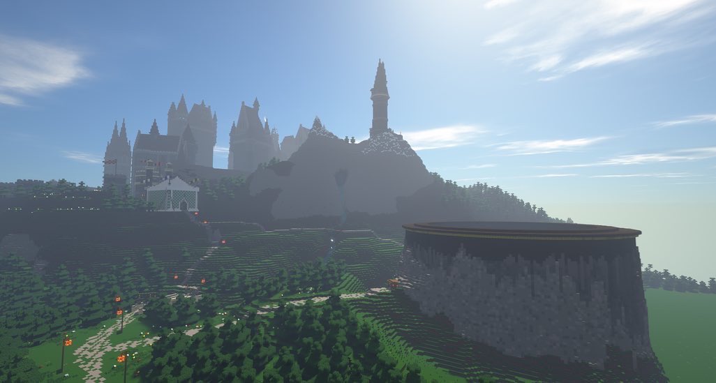 PlayersBuild's tweet photo. Die Welt von Harry Potter auf 1500 Plots, von unseren Content @AspectronHD /p v Feuerkelch 

#RetweeetPlease #RETWEEET #minecraft #Minecraftbuilds #gaming #gamingcommunity #HarryPotter #HogwartsMystery #SupportSmallStreamers #YouTube #youtubegaming #twitch #twitchstreamer https://t.co/36Upy8rAM3