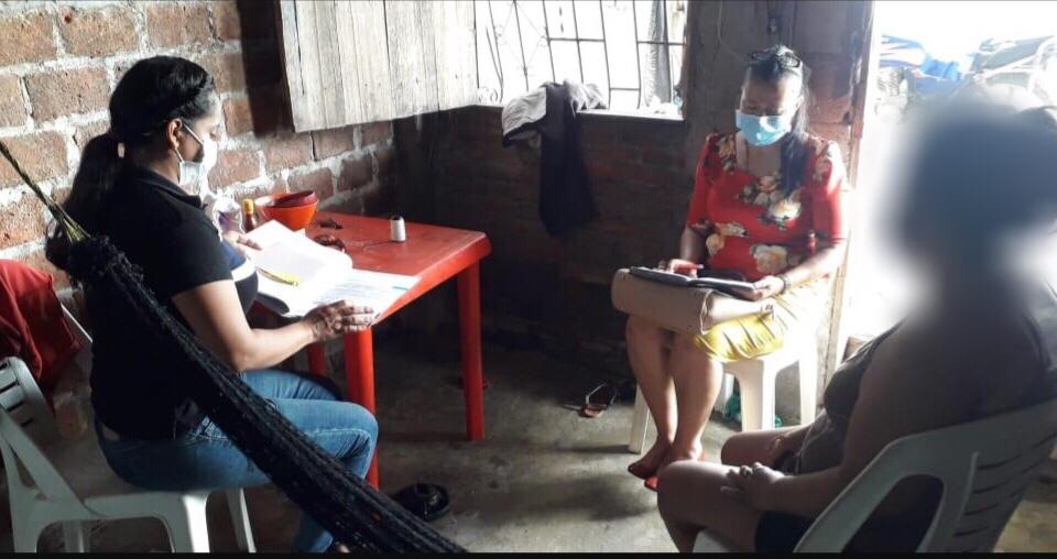 DDHH_Zona5's tweet photo. #DDHHZona5 | En Salitre, el Servicio de Protección Integral brindó atención psicosocial a mujer, víctima de violencia psicológica por parte de su conviviente. Caso fue reportado por la Junta Cantonal de Protección de Derechos.
#EcuadorContraLaViolencia https://t.co/pXpJlE1dW4