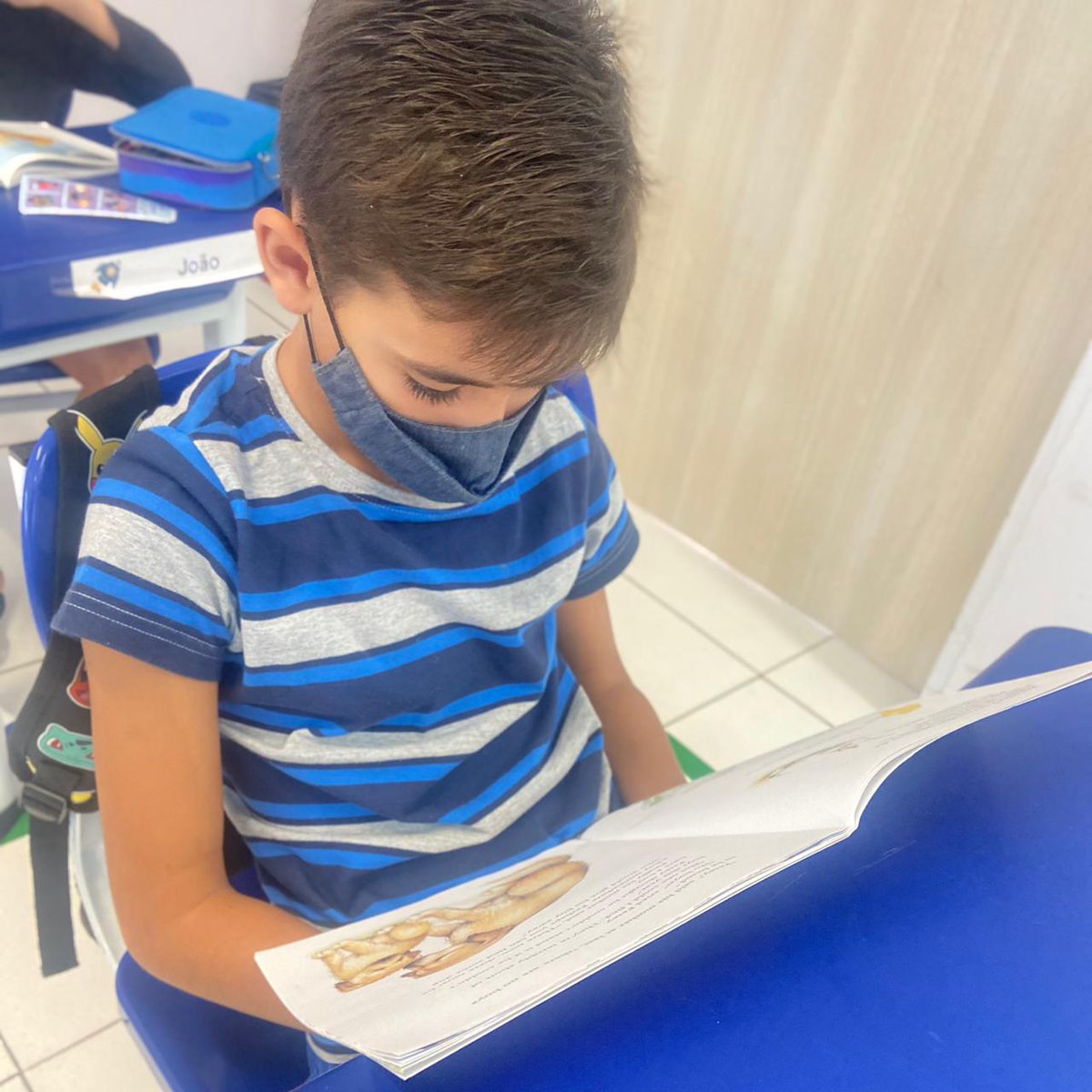 EAR_Eagles's tweet photo. Shhhh... It's time for Silent Reading at 3rd Grade A! 
🤫📚🦅
#EAR4ever #TogetherEverywhere #americanschoolofrecife #learning #integrity #community #americanschool #internationalschool #bookcommunity #greatreads #studentliteracy #readingtime https://t.co/7Wo70ZlGxC