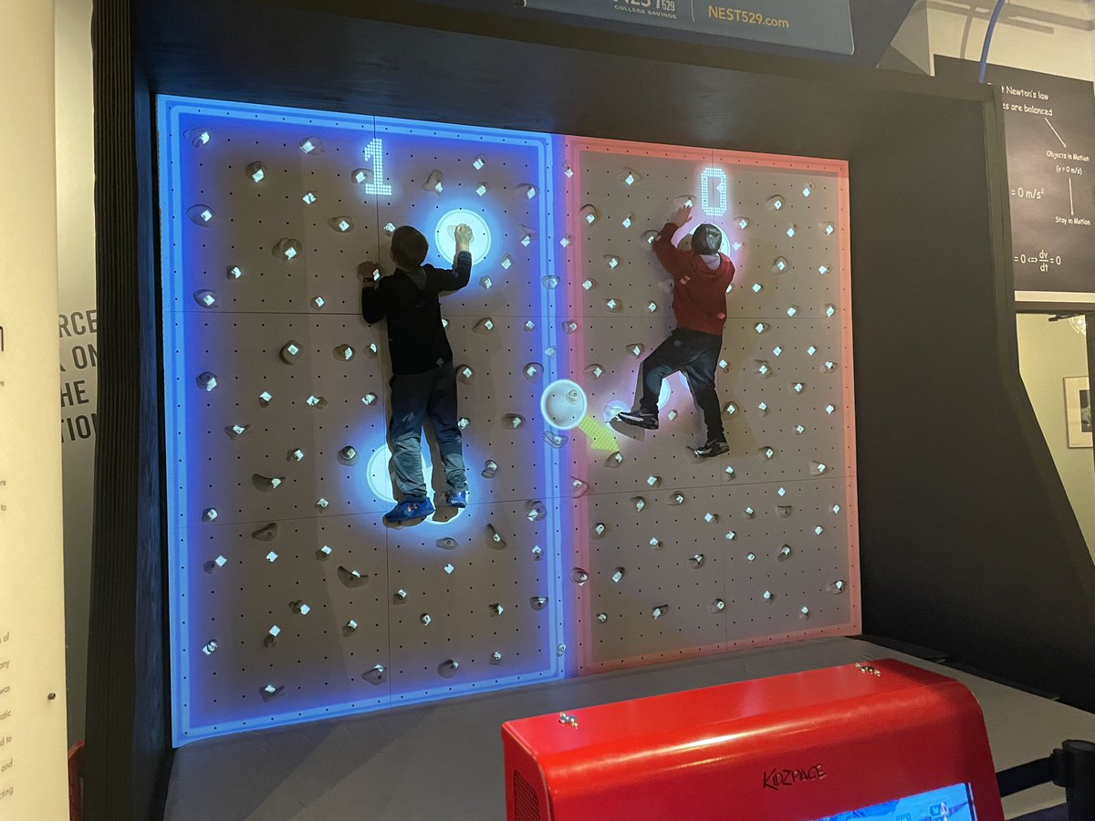TillotsonH's tweet photo. 2nd graders went to @exploreitcenter in Aurora today. We had fun playing in the zone and watching some amazing presentations on Bubbles &amp; Arctic Blast! @BCBraves @LkruegerKrueger https://t.co/cYz87uRMwY