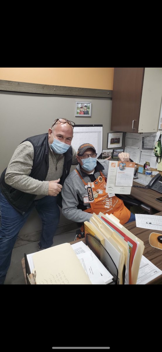 depot2767's tweet photo. Our ASDS rocks!!!  Great job for all you do for our team!!! @Edwardschristo7 @JAGriffus @bobsaniga @kathyraglin840 https://t.co/mVLy7W8x7j