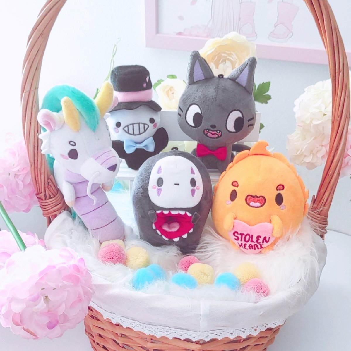 polymernai's tweet image. 🎉 Ghibli Plushies GIVEAWAY!!! 🎉
INTERNATIONAL🌍

🌠 Prize: the 5 plushies in the picture; the whole collection!
🌸 To join: Follow me 👤 and RT 🔄

🏆 Winner will be announced on Friday 14th, a few hours before the kickstarter release to order them:

kickstarter.com/projects/polym…