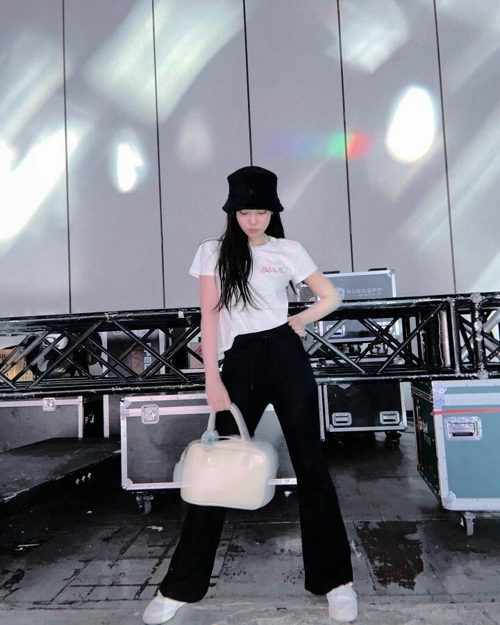 baru bck rp nih hayu atuh gas fblb 
fmbst?dm yuu
-

-

-
#roleplayerindonesia #roleplayerindo #roleplayertwt #roleplay #roleplayerworld #rptwt #roleplayer