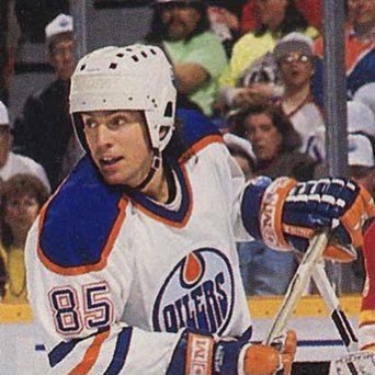 spittinchiclets's tweet photo. What is the all time worst bucky in the league? https://t.co/WRvTaeZ4Sr