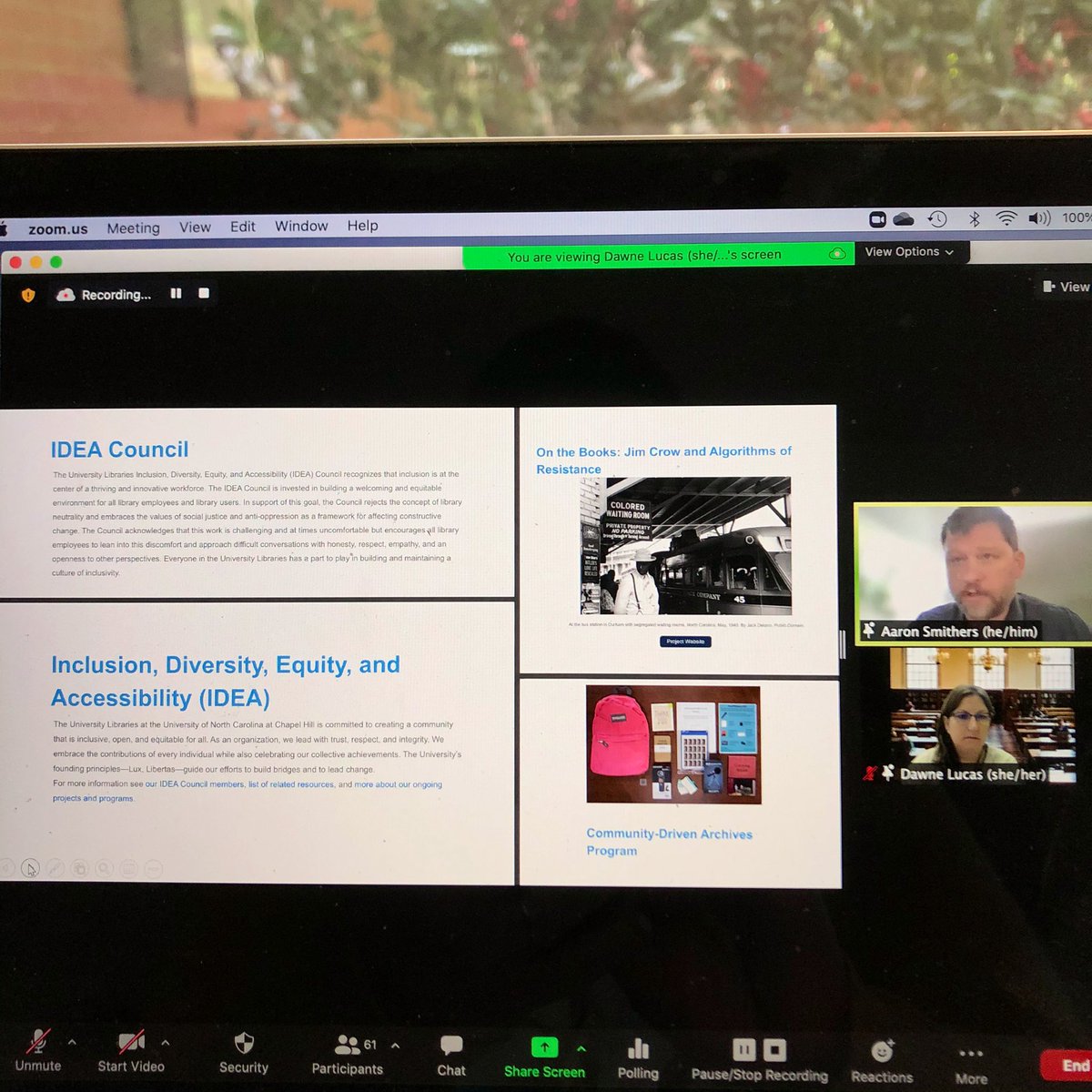 allisoncdemarco's tweet photo. Kicked off @FPGInstitute’s language summit with fascinating talks by @UMich Prof. Nicole Gardner-Neblett and @UNCLibrary librarians @dawne_lucas & @smithers_in_nc. #wordsmatter #languageispowerful https://t.co/nCuA0GZfbm