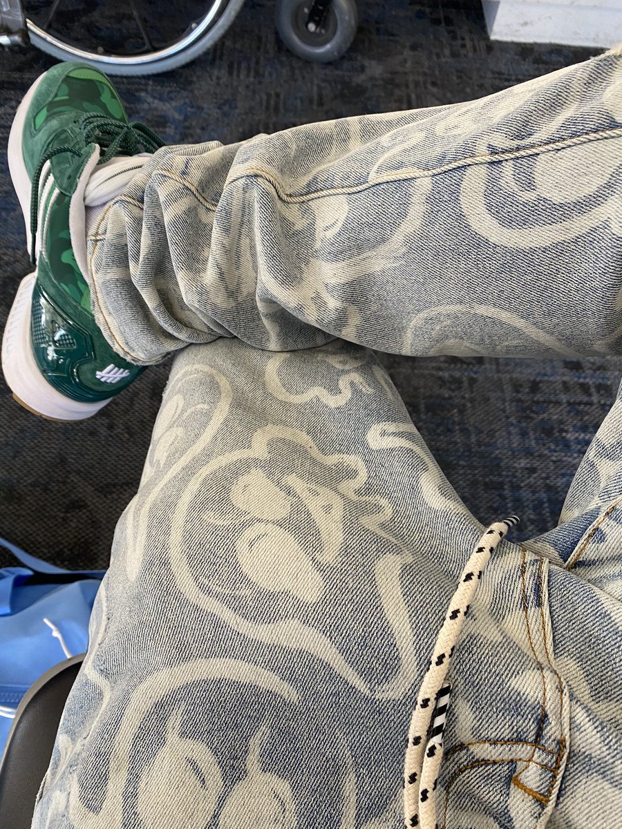 LoyalRichValues's tweet photo. Get your miles up🥶 https://t.co/KfbrYGhfNj