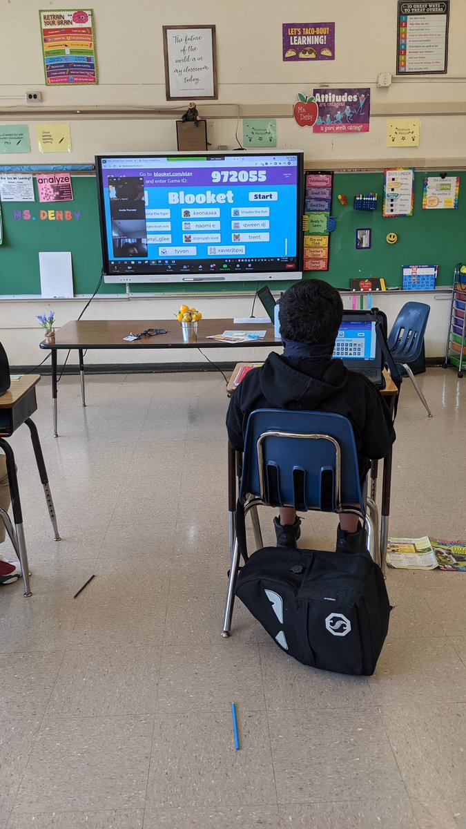 MrSiverioPD's tweet photo. 3rd graders @LindenwoodES using @PlayBlooket to practice their rounding skills! @NPSchools #Blooks #Review #edtech #education https://t.co/zRpciX1L5d