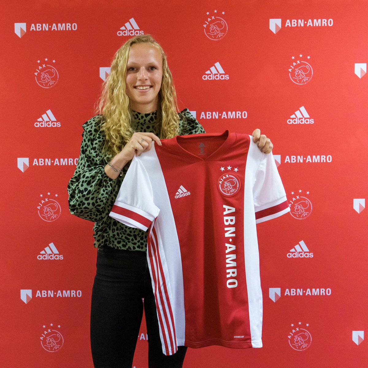 Ajax Vrouwen tweet media