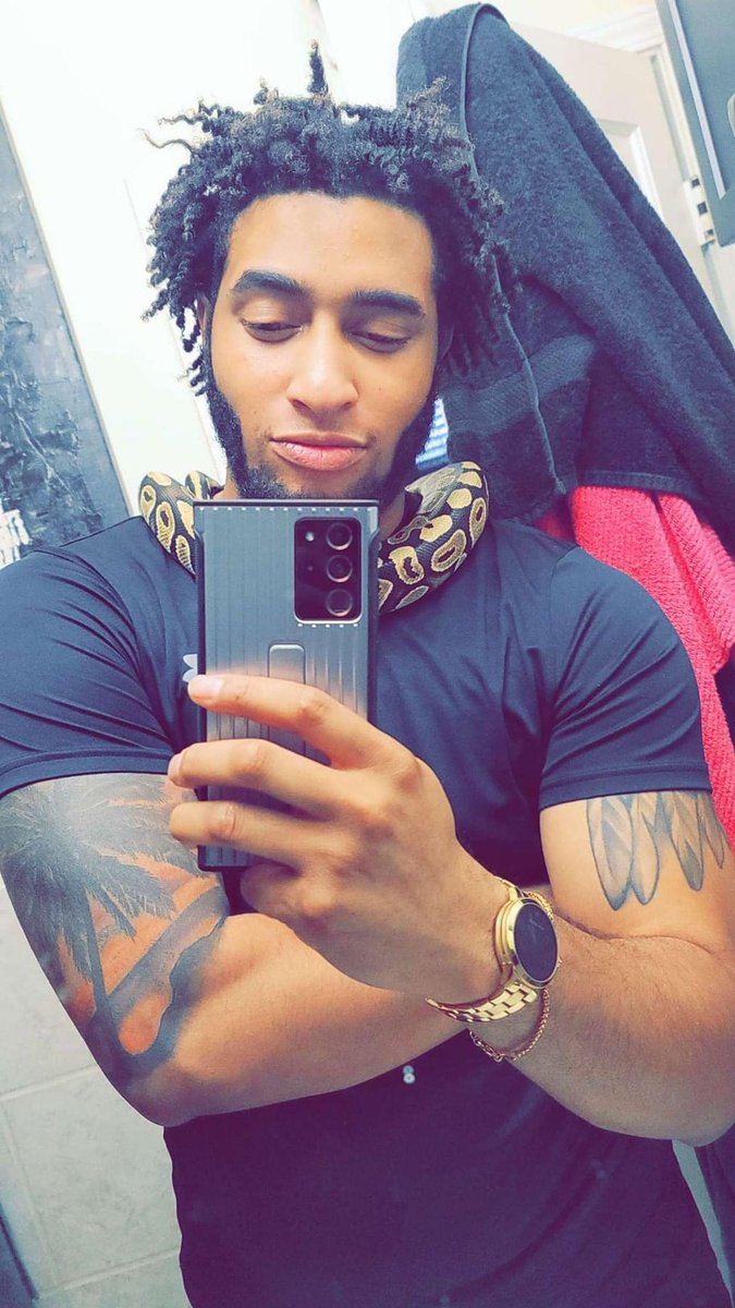 🦀 §ĥị'ɛķę ♋ (@shieke_h) on Twitter photo 