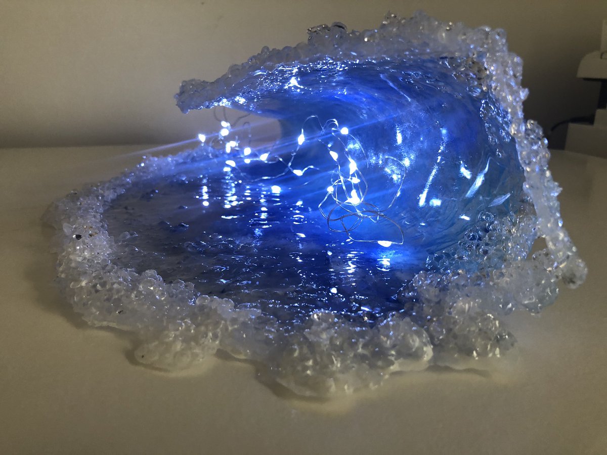 inkitupuk's tweet photo. Ocean Wave Sculpture #oceanart #waveart #homeaccesories #interiordesign #interiordecor #homedecor #gift #lighting #moodlighting https://t.co/M4Zk1qnKu8