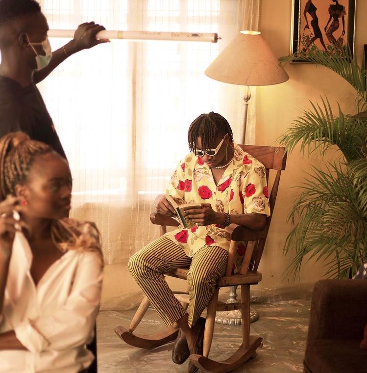 TeamOxlade's tweet photo. New visuals out now Zambia! @oxladeofficial has to visit us soon 

Y’all watch this https://t.co/30Yh4cMWxR DKT MOVIE 🎥 cc 

@Zedartist @ZedMusicBlog @Zedtwittar1 @MozoTVAfrica @DominicMboo_ @tonytheegoon @TheOxygenes @bizzleosikoya https://t.co/msNsxwfpAx