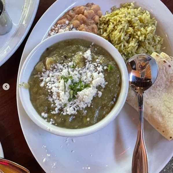 rockonproperty's tweet photo. We enjoyed a relaxing evening at the Bit and Spur Restaurant: enjoying Beer, Margarita's, Chili Verde, and Steak Skewers. 

#zionnationalpark #goodeats #margaritas #patiodining #lovinglife #goodbeer #goodtimes #goodlifegoodvibes #goodfoodgoodmood #goodfoodforgoodlife https://t.co/nUsH0YkKI1