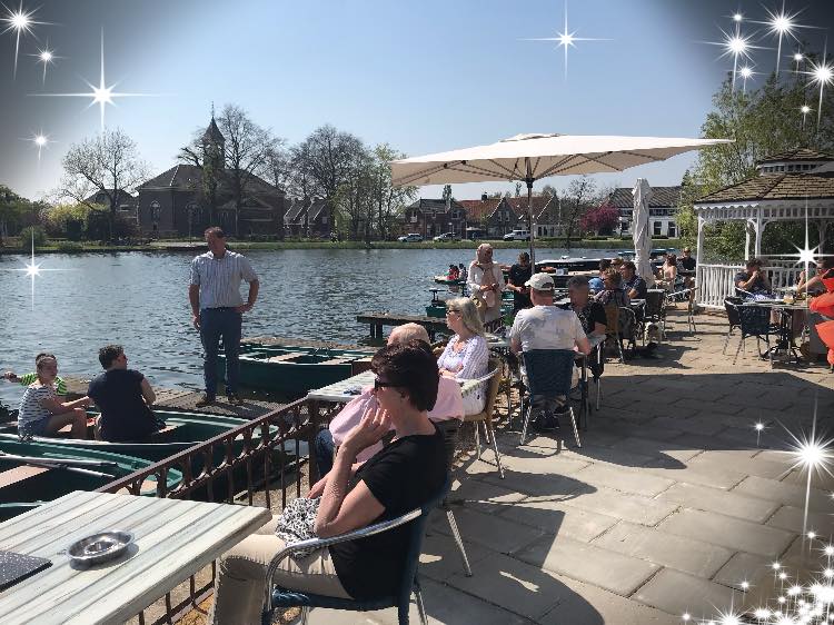 Wij worden heel blij van de positieve berichten betreffende de corona maatregelen! Als er wordt versoepeld kunt u vanaf woensdag 19 mei (naast varen) ook bij ons bowlen en midgetgolfen. Tevens zullen onze terrassen vanaf 19 mei van 10.00-20.00uur geopend zijn i.p.v. 2.00-18.00uur
