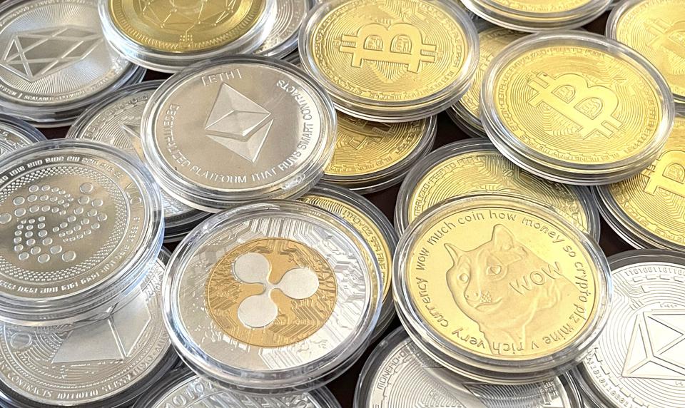 ForbesCrypto's tweet photo. EOS prices surged over 50% in a matter of hours after blockchain software company @block_one_ announced that it had created a new subsidiary, Bullish Global, with more than $10 billion in funding: by @CharlesLBovaird 

https://t.co/8EvBt0pPSW https://t.co/9nPEjf66yN