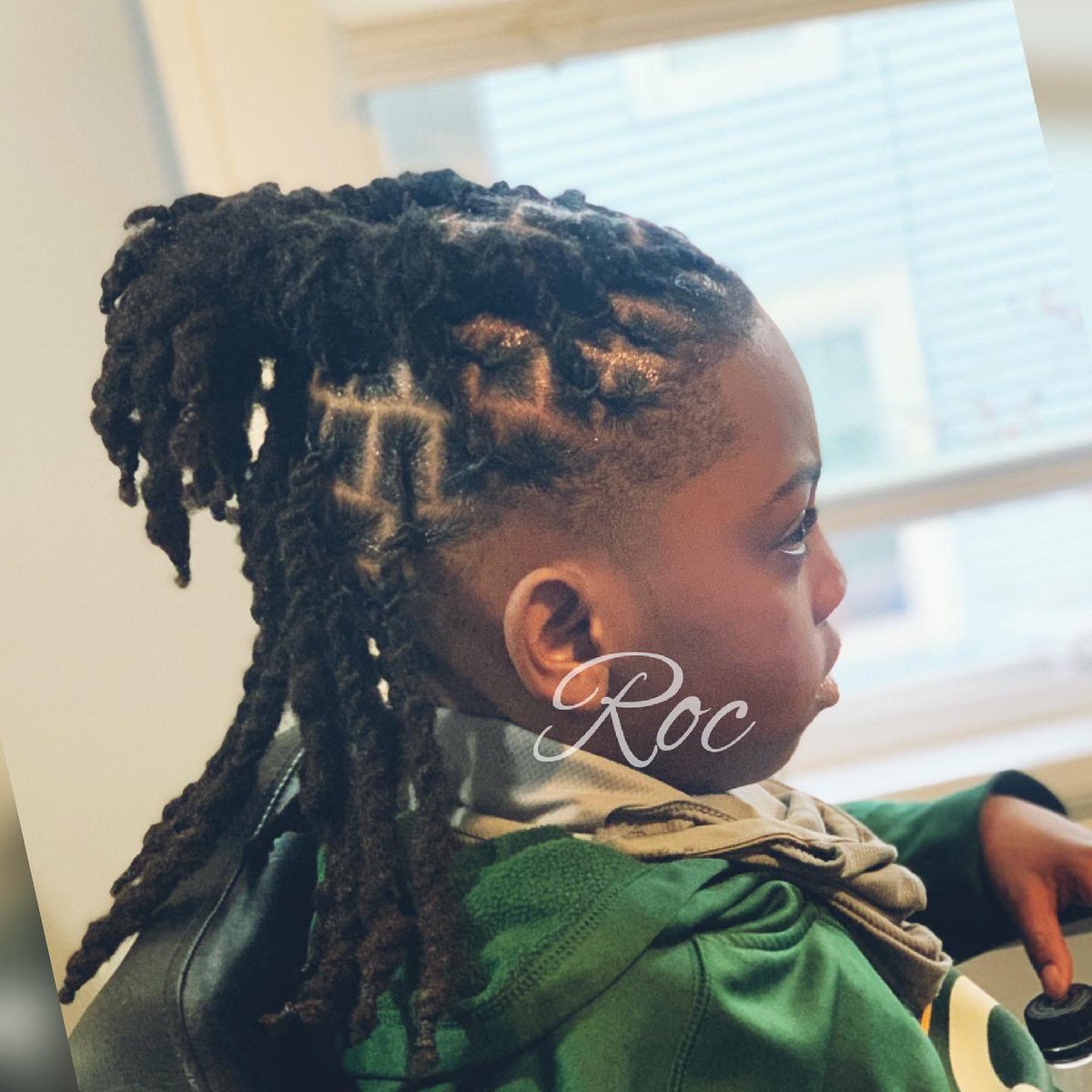 RocBreadwinner's tweet photo. Fresh retwist and style 🥰
It’s Cost $0 To Share My Work 💪🏾Support 🙏🏾

#Bookme #Roc4locs #locs #Nature #BlackKing #BlackQueen #freshretwist #NoBuildUp #Menlocs #414Loctician #womanloc #Locknot #Blm #Newclient #RocLocs #Kidlocs
Sc: Roc_1870
Fb :Roc Dodd
Ig: Roc_Breadwinner https://t.co/eWT5SagXaZ