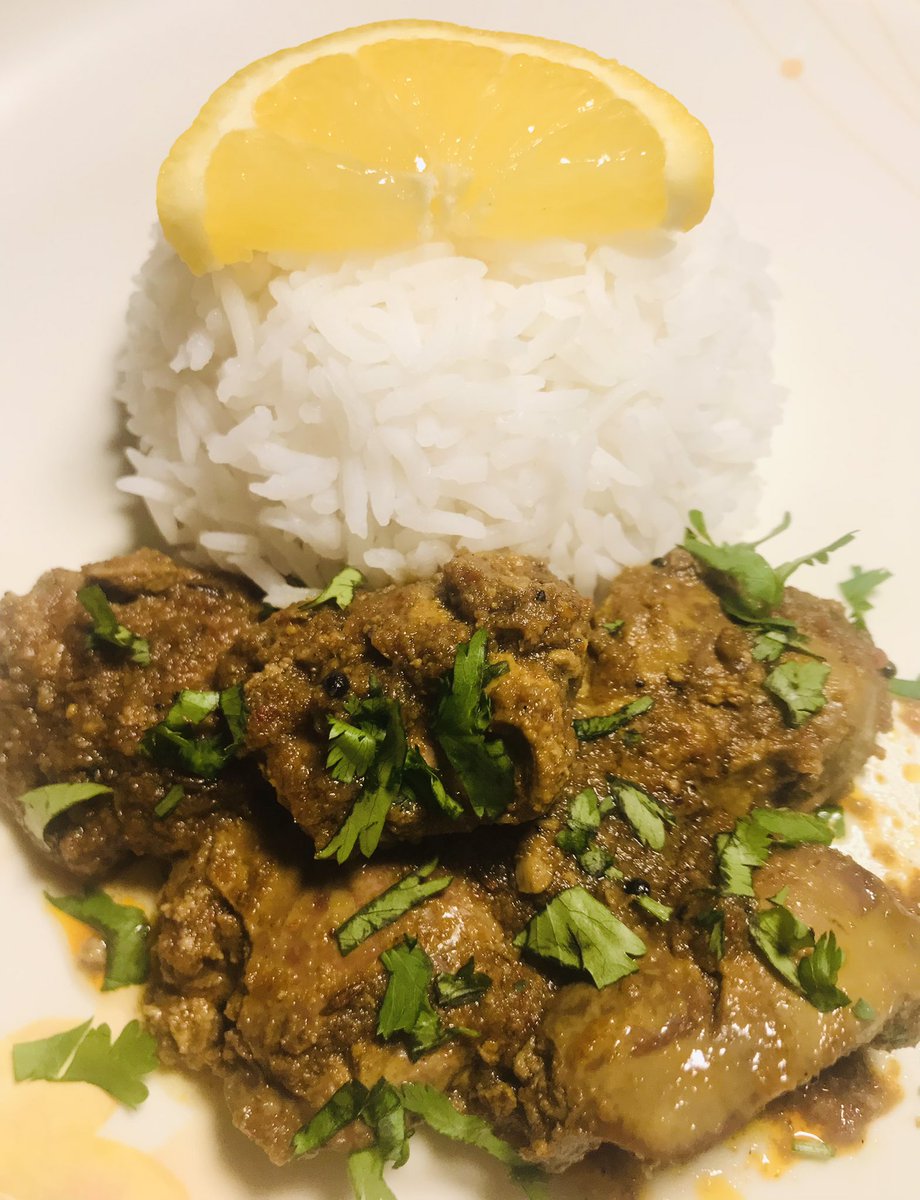 Divya_Mudunuri's tweet photo. Cooking gives peace 😇😇

#CheatDayMeal https://t.co/rS6YxMGhPU