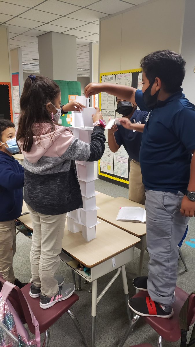 Ms.Alicea tweet media