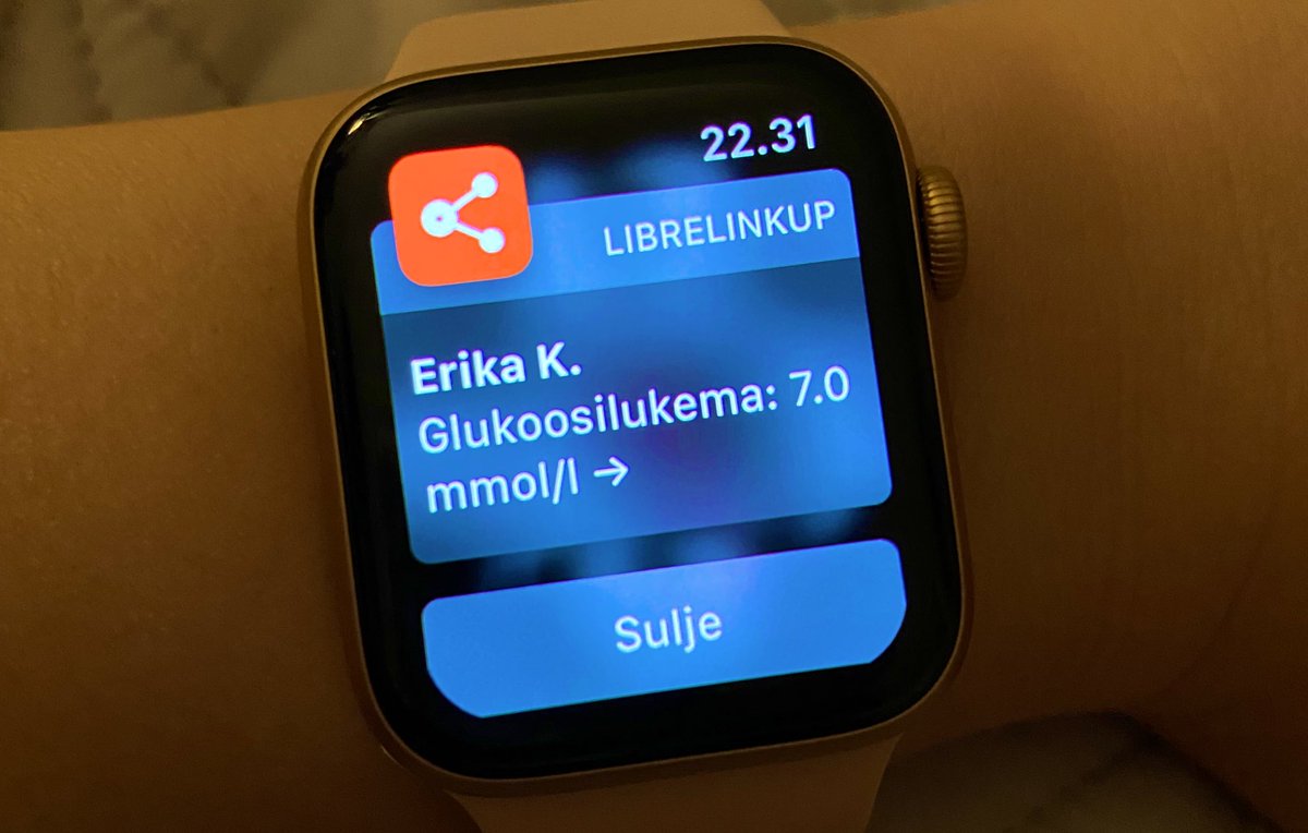 MeFishout's tweet image. Tämä #gadgetfreak rakastui jo toistamiseen viikon sisään: ensin #iWatch6:seen ja heti perään ko. laitteeseen liitettävään #LibreLinkUp:iin. Ah, arkea helpottavat laitteet ja palvelut. 🥰 #digidigi