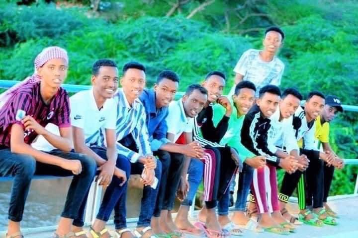 LuuqYouthLeague's tweet image. Local youths in #Luuq district, Gedo region come together to have and enjoy a group photo at the district’s preeminent bridge.
@CAPSADA @YEDOORG @Somali_Maan @SafarkaNabadda @ForumCiv @GedoYouth @unhabitatyouth 
@GC_Youth4Peace @auyouthenvoy_ @SDSNYouth @UN4Youth @LuuqDC