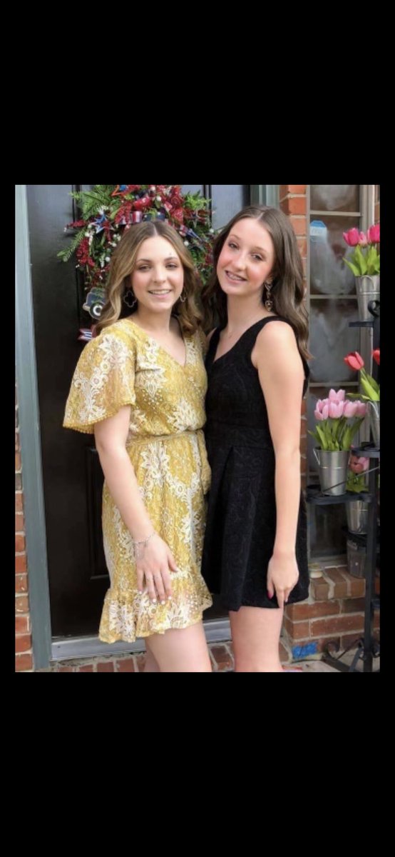 WehsSapphs's tweet photo. Happy Birthday to Freshman Sapphire Brie Garret! You are a beautiful dancer💎 and an amazing girl🤍! We hope you have a ✨fantastic✨ day! https://t.co/hmwkYIv9xs