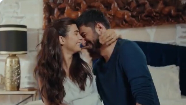 KkDenizKz1's tweet photo. Nokta.

#SefirinKızıVeda https://t.co/AR2eCYDl7B