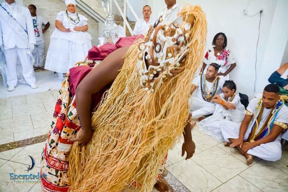 povodefe's tweet photo. Deixe que a terra fale o que você precisa saber, não vai precisar de muito pra entender, a questão é absorver, preste atenção no que Obaluaê vai dizer.

ATOTÔ 🤎 https://t.co/OTDtfJeWIW