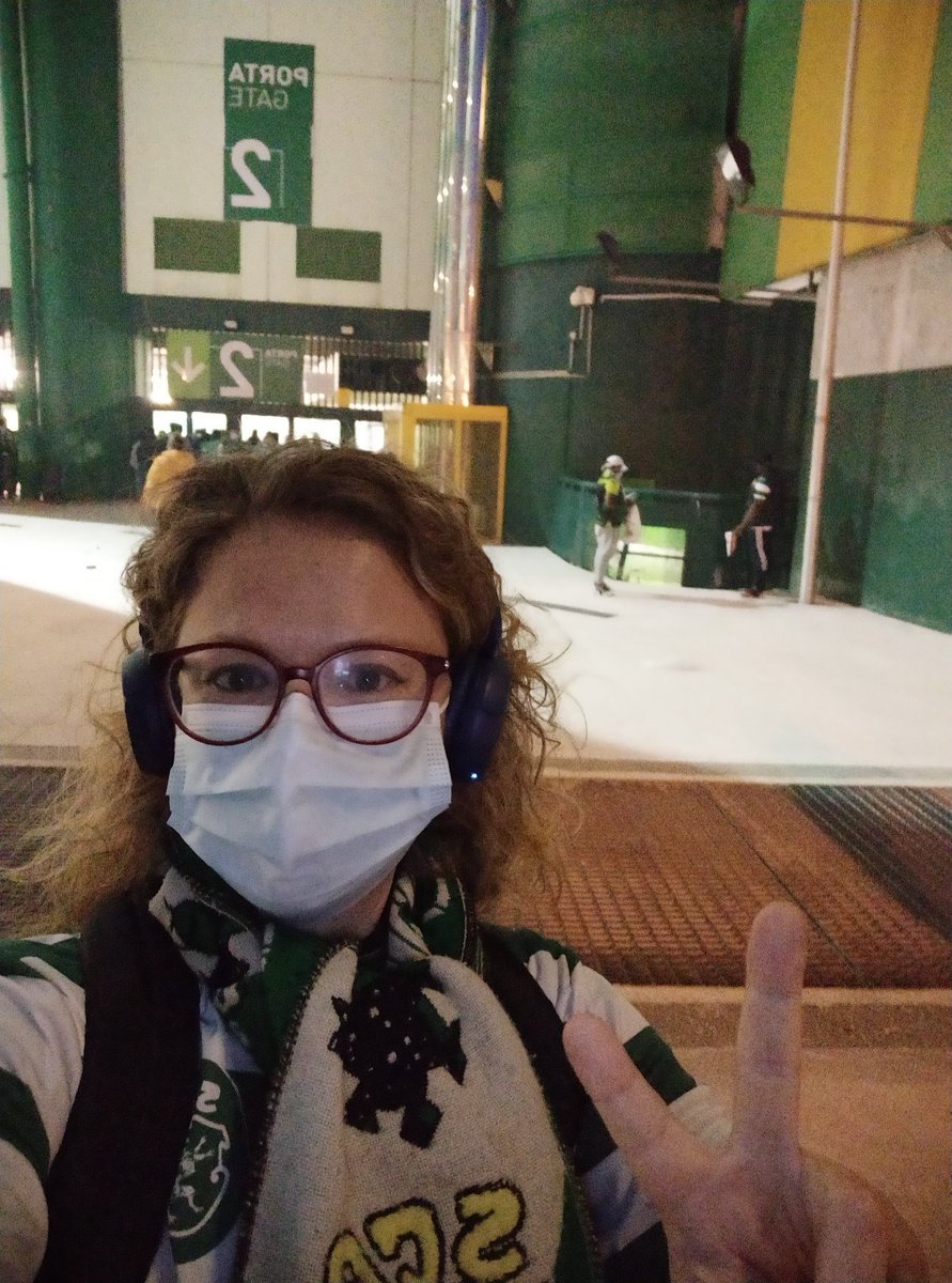 a_lion_she_is's tweet photo. Queremos o 2!!!#estrelinha #sporting #soeusei https://t.co/hX4GgW2Q6U
