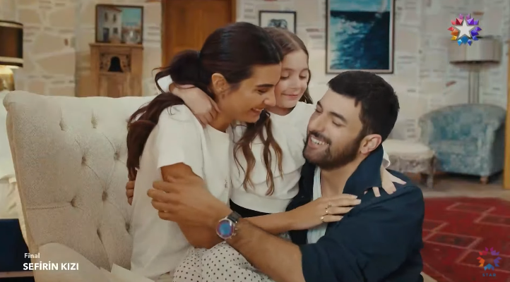 my_didi21's tweet photo. #SefirinKızıVeda #TubaBüyüküstün #EnginAkyürek #BerenGençalp https://t.co/LIwykP2xan