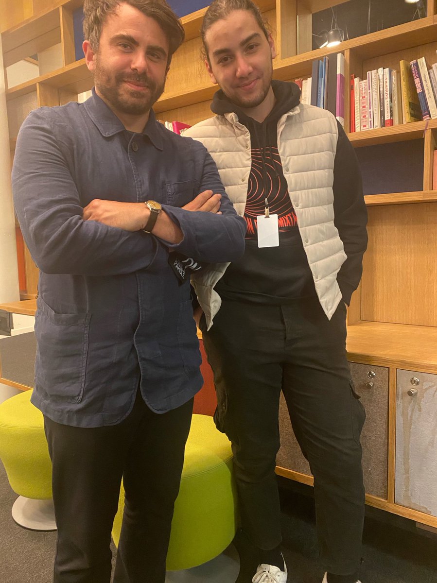 #FinaleInternationale 

Qui succédera à Adam Kessouri, notre lauréat 2019 ? 🏆 

⁦<a href="/Steph2Freitas/">Stéphane de Freitas</a>⁩