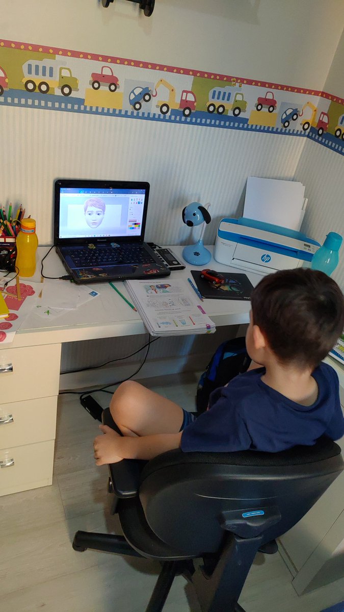 My 6 years old son made a 3D model of himself using #mspaint 

I'm barely able to draw squares using #mspaint lol

Hey <a href="/Ubisoft/">Ubisoft</a> any indication of online training to improve his skills? Consider this a long term investment 😅