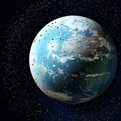 1Mhario's tweet photo. La caída del cohete chino Long March-5B Y2 en el Mar Arábigo revivió un tema polémico: ¿qué pasa con la basura espacial que orbita la Tierra y la que cae en el océano?

https://t.co/psbBBqxl96

Fuente: National Geographic

#EspacioUltraterrestre #CoheteChino #BasuraEspacial https://t.co/yug5wvzvOC