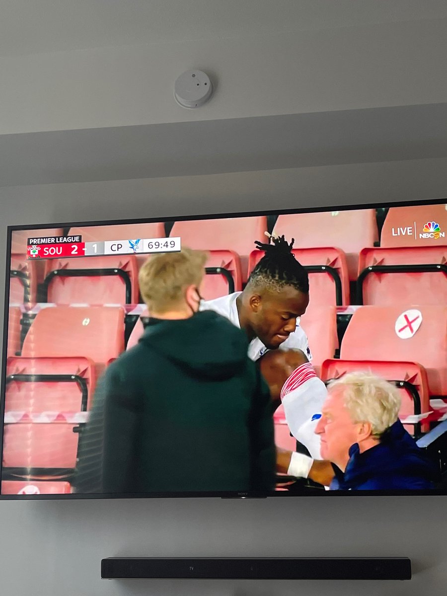 ochocinco's tweet photo. Crystal Palace-Southampton ⚽️ https://t.co/Bd9q9mp4QU