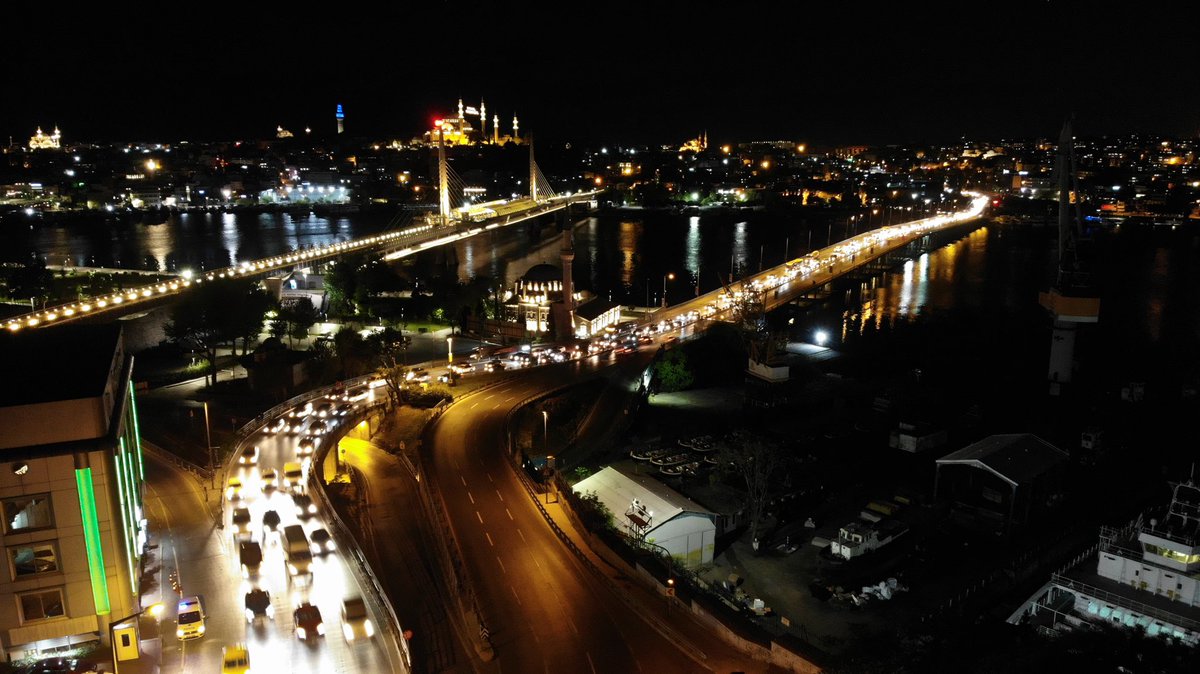 islamic_RT's tweet photo. İstanbul’da Mescid-i Aksa’ya destek konvoyu. 

A convoy in Istanbul to support Masjid al-Aqsa and #Gaza against Israeli aggression. 

#مسجد_الاقصى https://t.co/iuzl3Mbtf9