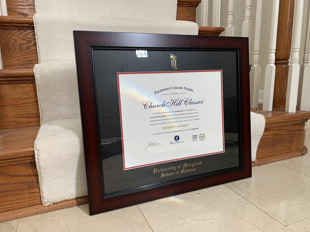 angela___wu's tweet photo. Thank you @UMmedschool for these gorgeous diploma frames — excited to graduate next week 👩🏻🎓👩🏻⚕️ #classof2021 #medtwitter #futureIMres https://t.co/fuYbeF8X7k