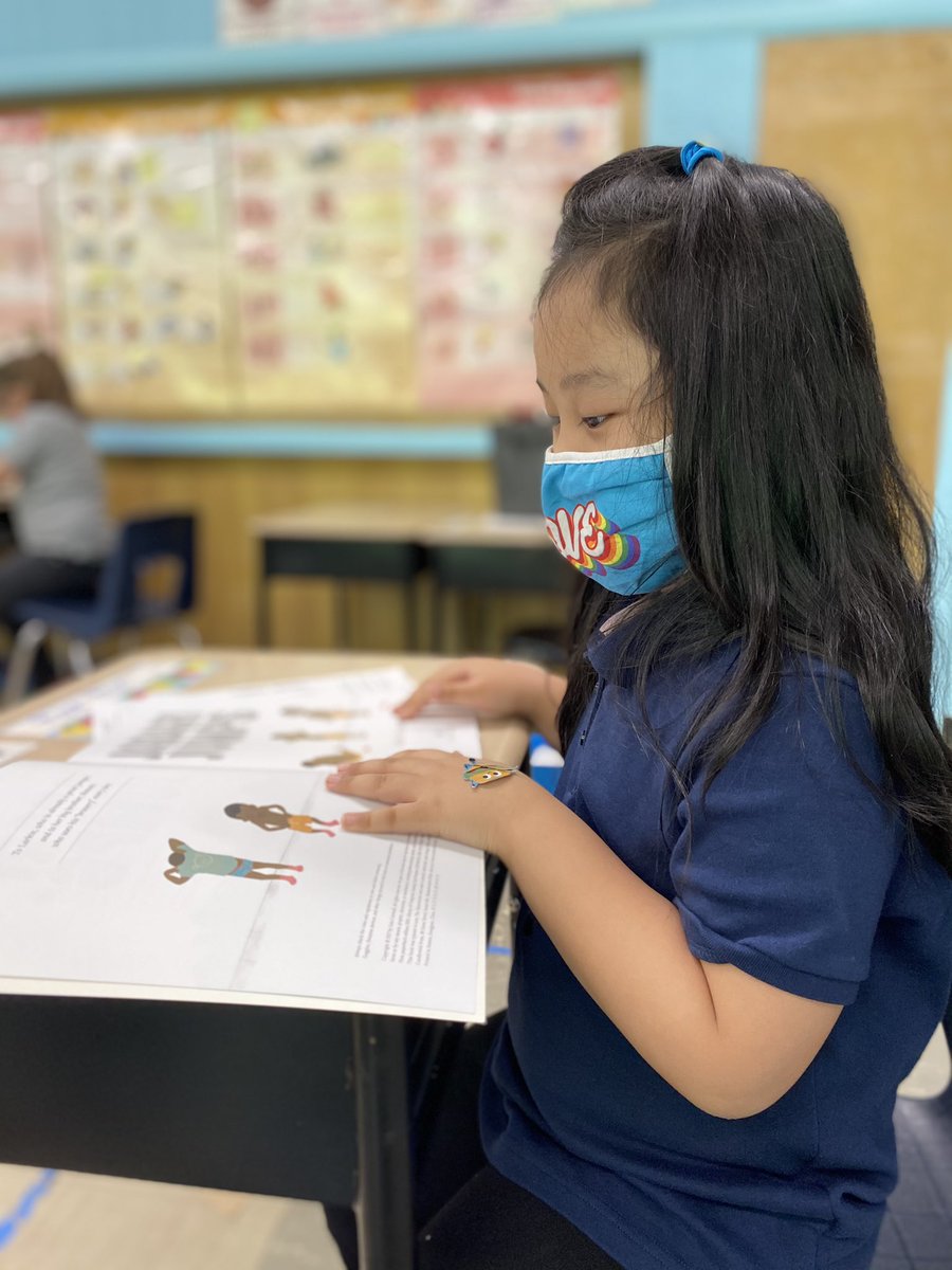 WaterburySchool's tweet photo. A sincere thank you to @ReadtoGrowCT and the @CCF1923 for distributing “Jabari Jumps” to all of our 1st graders! Our @bunker_school students were so excited to receive their copy today.  Catch the story on @WTNH tonight! https://t.co/nwCfb3bWx7