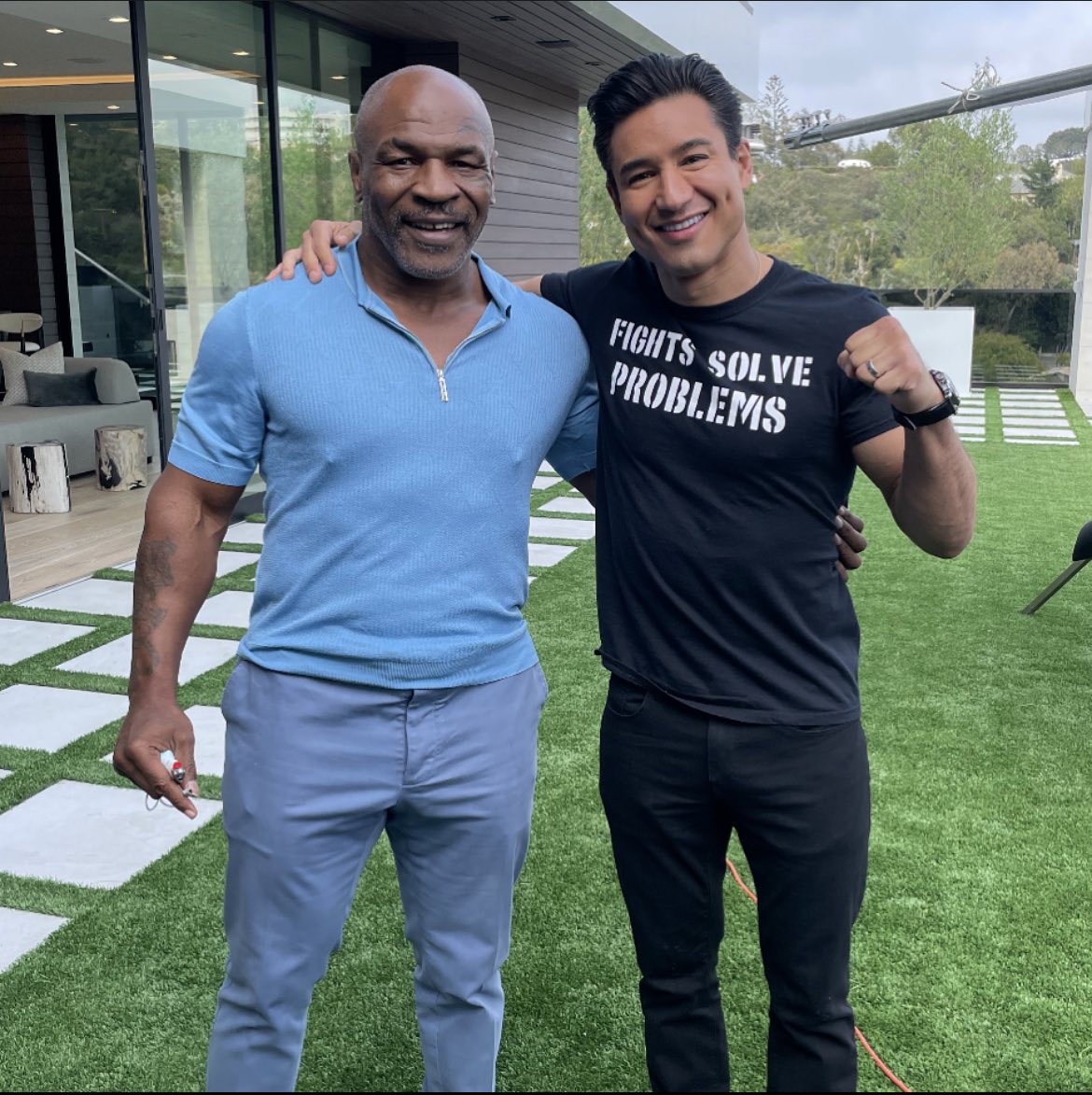 mariolopezviva's tweet image. I had a great time on the Hotboxin podcast with the OG Champ! @MikeTyson 

#IronMike #KidDynamite #TheBaddestManOnThePlanet 
#HotboxinPodcast