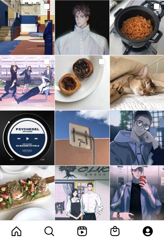 พระเอกมังฮวาวายที่มีไอจีเป็นของจัวเองจริง ลงรูปตามที่นายเอกแอบส่องในเรื่องเป๊ะ ลงรูปที่เกี่ยวกับนายเอก ลง ootd ด้วย เดิมชอบสีแดง พอรู้ว่าน้องไม่ชอบสีแดงก็เปลี่ยนไปใส่สีเขียวละอัพรูปติดแฮชแท็กว่าใส่เสื้อสีเขียวละนะ อืม กุตายเรยได้มั้ย กงนี้ หนู หัวใจ พี่แจยอง