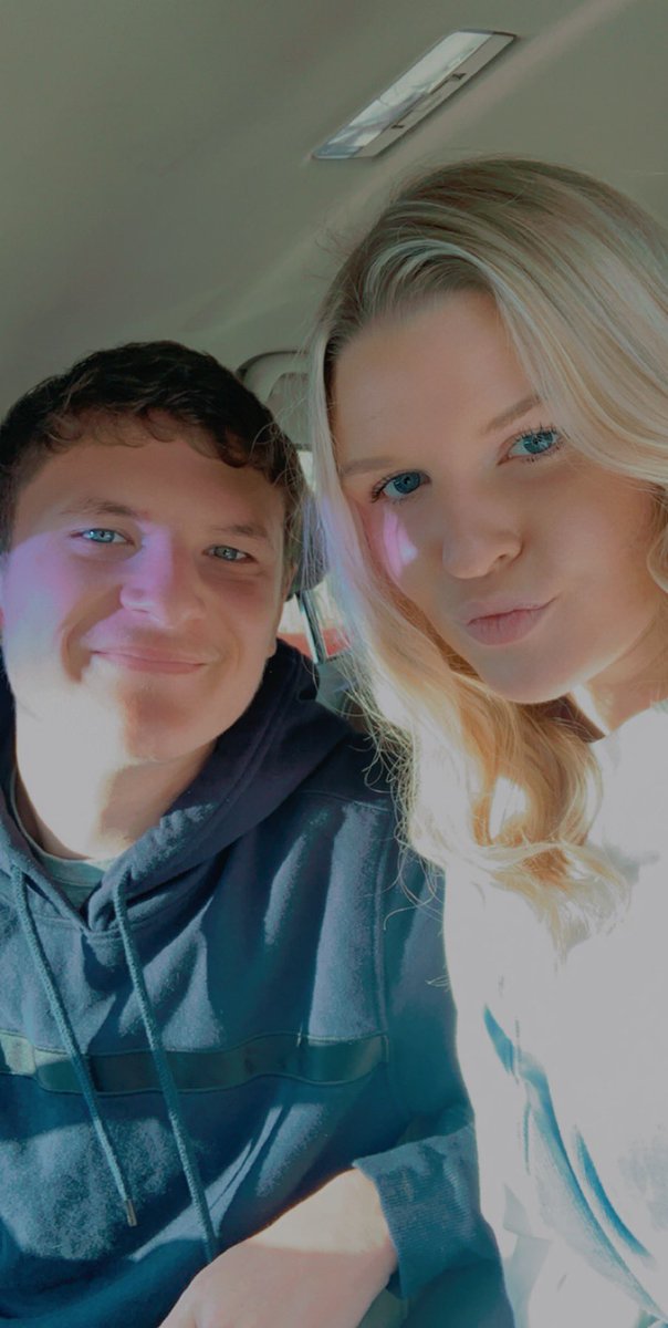 gracetucker_1's tweet photo. austin photo dump bc he is literally my best friend https://t.co/55fQ6rDU3f