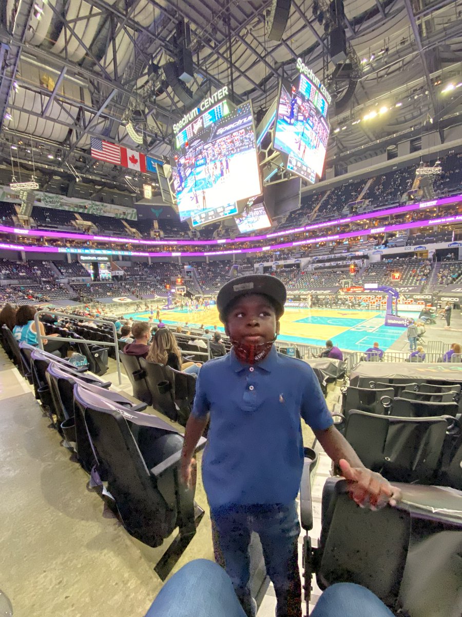 MORRAGILL's tweet image. Had date night with my #1 the other night!!! In about 10 years he’ll ask my why did I post his snagging mouth! 😂#iLoveThisKid #missingFrontTeeth #i💕Vs