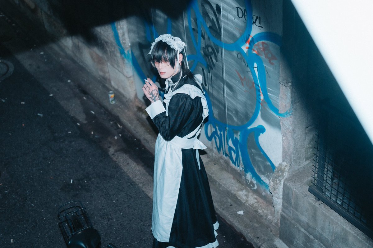 うしみつ tweet media