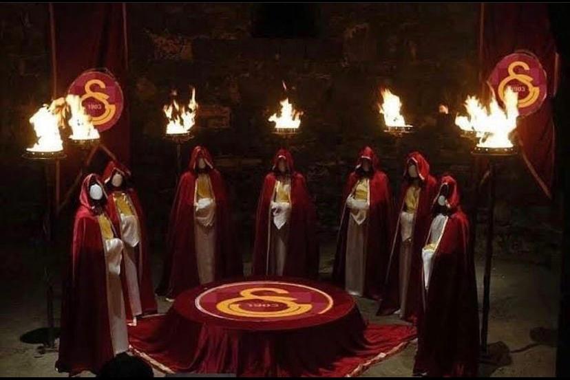 11MAYIS 2021. ARTIK DOGAUSTU GUCLERIN BU TAKIMI KUTSADIGINA TAMAMEN INANIYORUM.