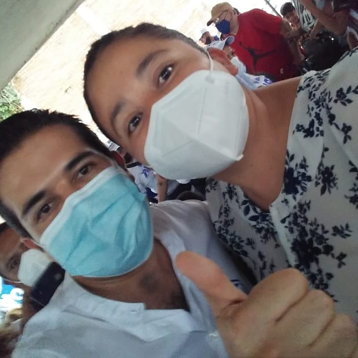 Petal_BBC's tweet photo. @ReneeRodriguezY siempre atento y con el compromiso para la gente de #Zumpango https://t.co/hbCzC4V1aS