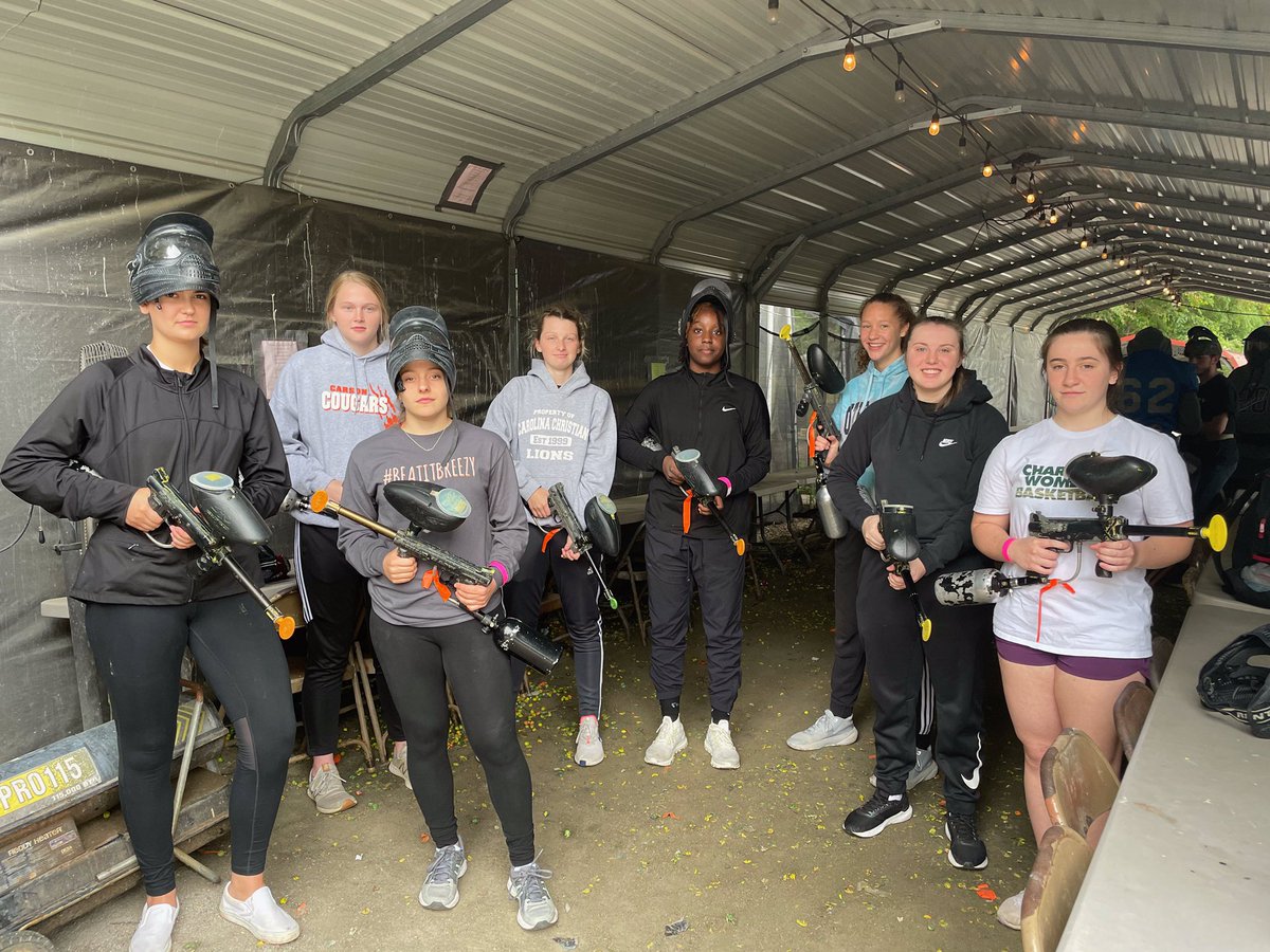 Some 2022’s ready for some paintball team bonding!!!