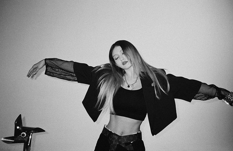 It's Arly``🖤 tweet media