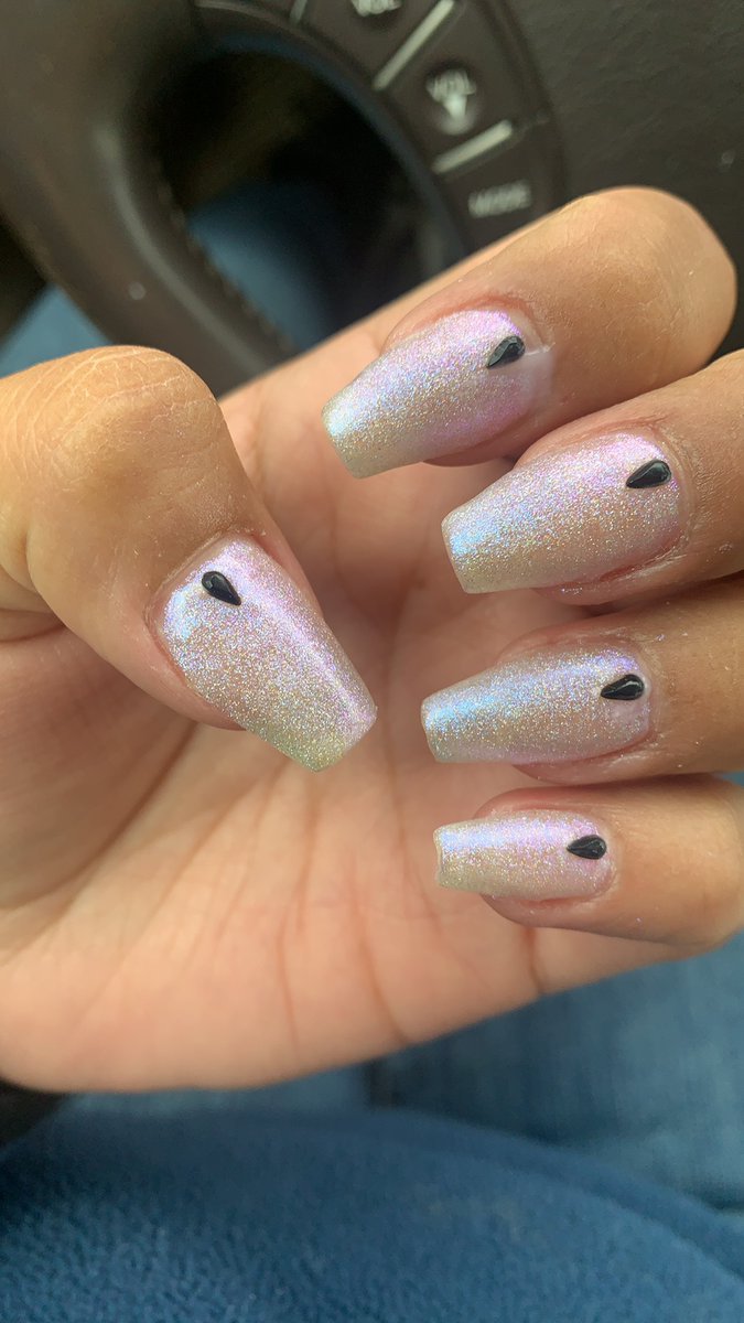 fxckudawg's tweet photo. Late. But a Happy Mother's Day gift from my honey 💝💐🥰💅🏼 https://t.co/ZLuy8bNGIo