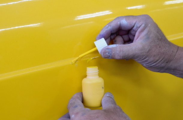カーケアプラス Car Care Plus 小キズ直しの特注タッチペン 職人でも難しい 現場のプロ 相互車体 が 答える T Co H4jqjlbvqx 特注タッチペン タッチペン タッチアップペン 相互車体 長野県飯田市 プロが答える 自動車ショップ