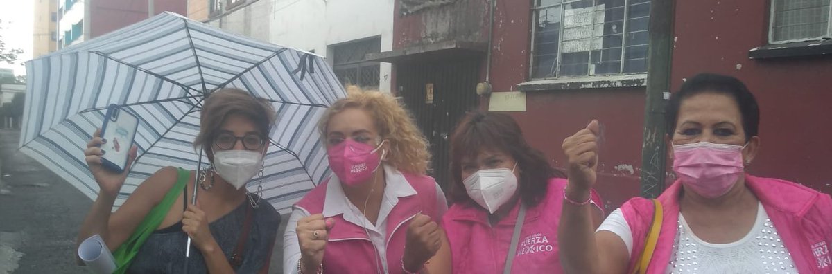 Visitamos las colonias San José insurgentes , con algunos vecinos compartimos nuestras propuestas y escuchamos sus inquietudes, gracias infinitas por su aceptación #VamosJuntos #VamosconFuerza <a href="/fuerzaxmexicoBJ/">Comité Fuerza X México BJ-CDMX</a> <a href="/gerislas/">Gerardo Islas</a> <a href="/fuerzaxmexico/">Fuerza X México Oficial</a>