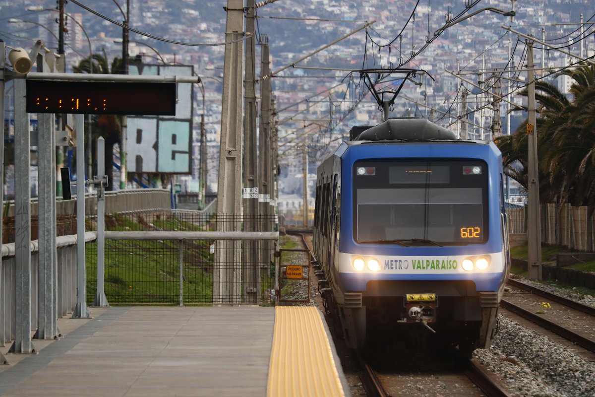 adnradiochile's tweet image. 🗳 Metro de Valparaíso informó funcionamiento gratuito durante el fin de semana de elecciones bit.ly/3febTij #ADNLaGranDecisión