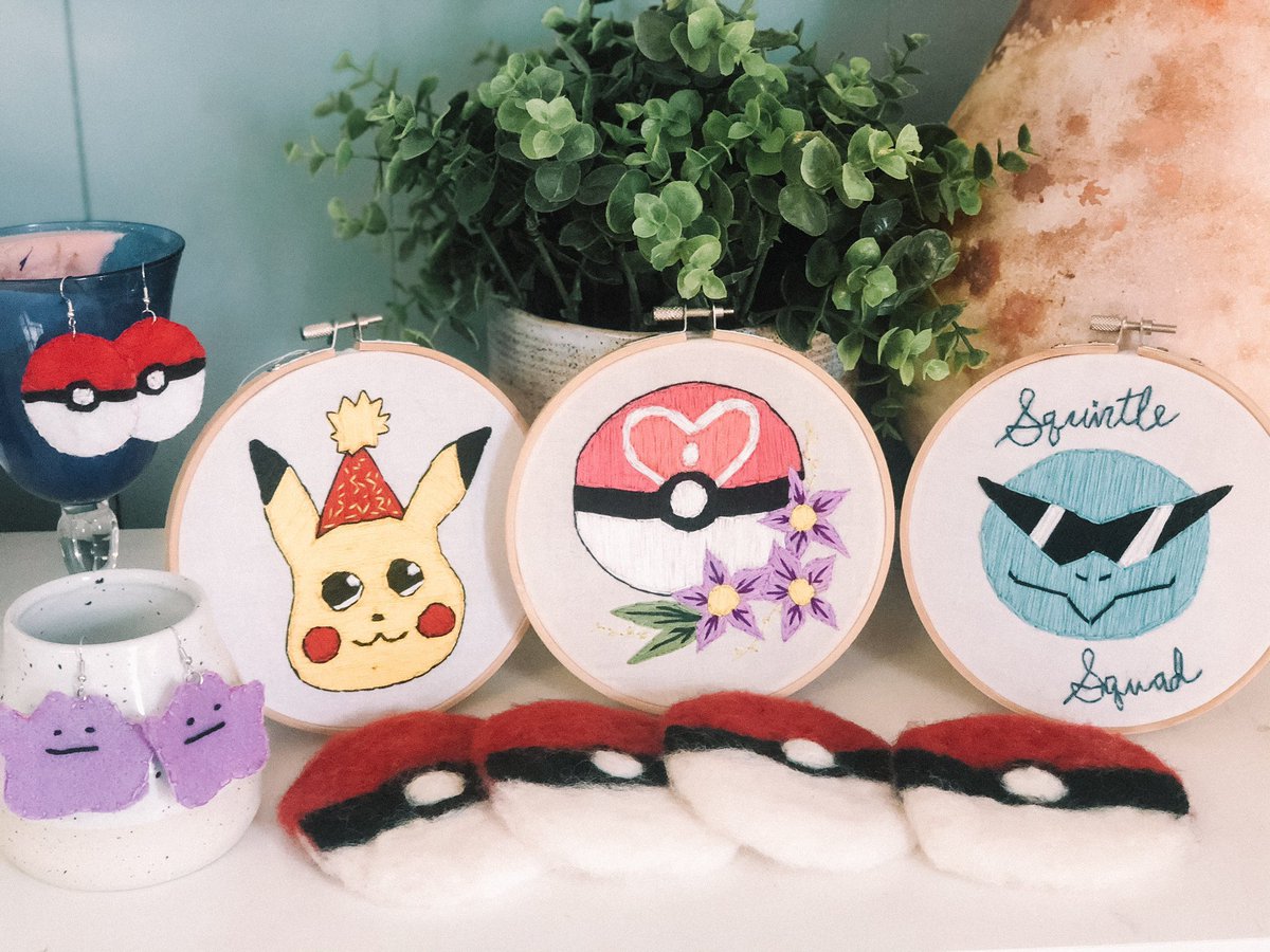 only two sales away from ✨40✨ total sales! who wants to help me reach my next goal? 🥺👉🏻👈🏻 etsy.com/shop/whimsical…